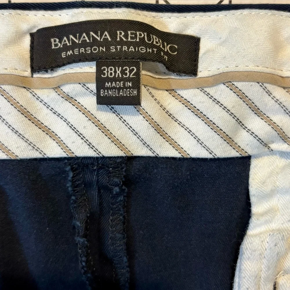 Banana Republic Men’s Size 38/32 Navy‎ Emerson Straight Fit Chino Pants